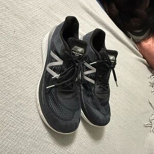 New Balance Men's Black Athletic Shoes